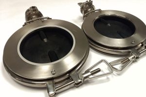 Flexivalve designed for smooth transfer, reduced breakage, and controlled dosing of capsules in cGMP-compliant production lines.
